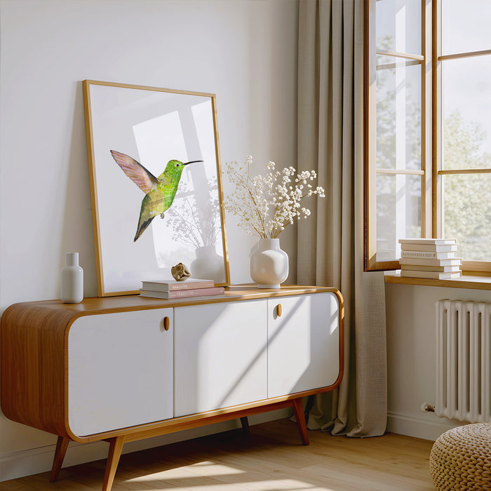 Berylline Hummingbird (Vertical Orientation)